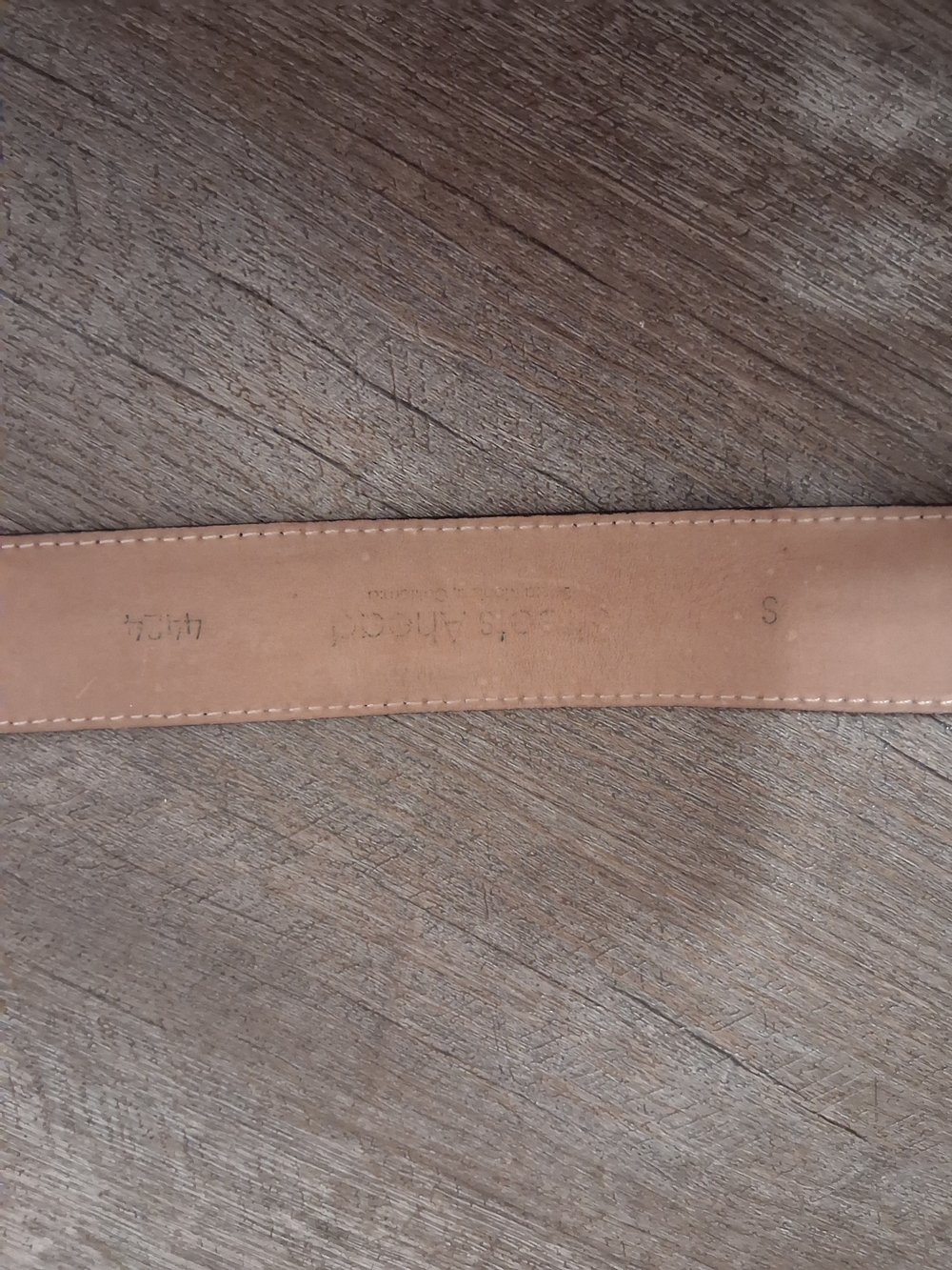 Y2K Streets Ahead Black Leather Belt with Gold Medallion Accents - Picture 2 of 6